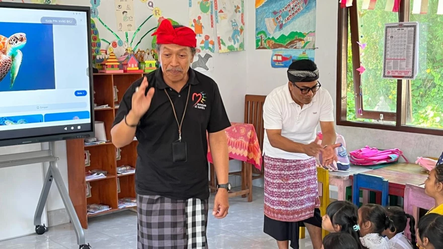 Dinas Kebudayaan Tabanan Perkenalkan Plalianan Mabalap Penyu Buta