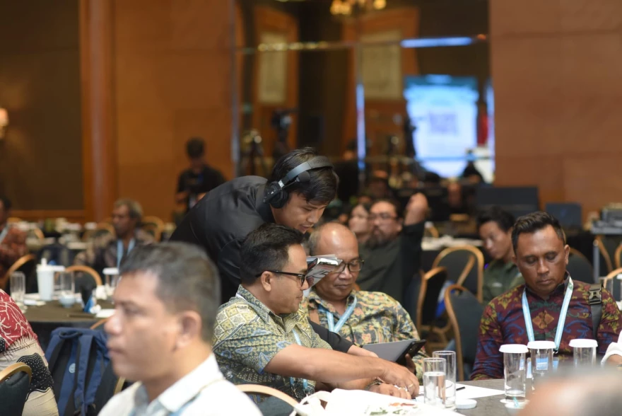 Lokakarya Nasional Percepatan Pembentukan 1,4 Juta Hektare Hutan Adat di Indonesia